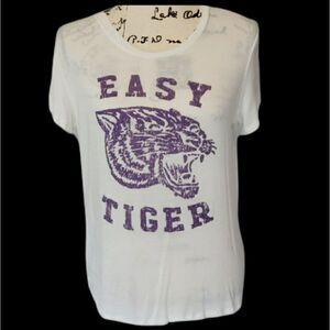 Easy tiger tee / LSU